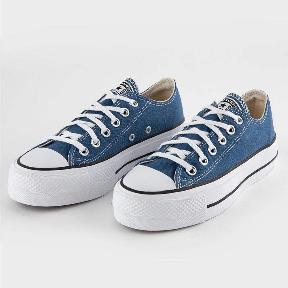Blue Platform Converse